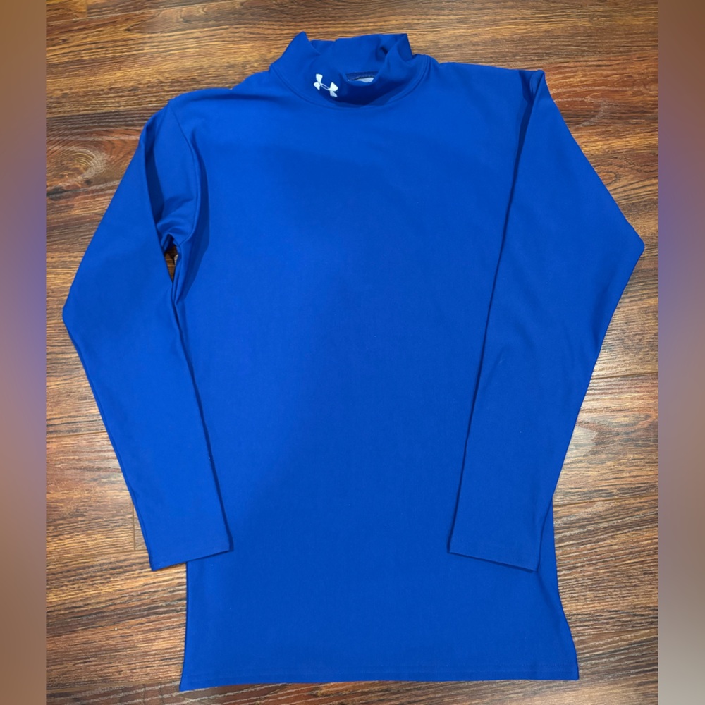 Men’s Under Armour compression Blue Long Sleeve Fitted Top. Size L